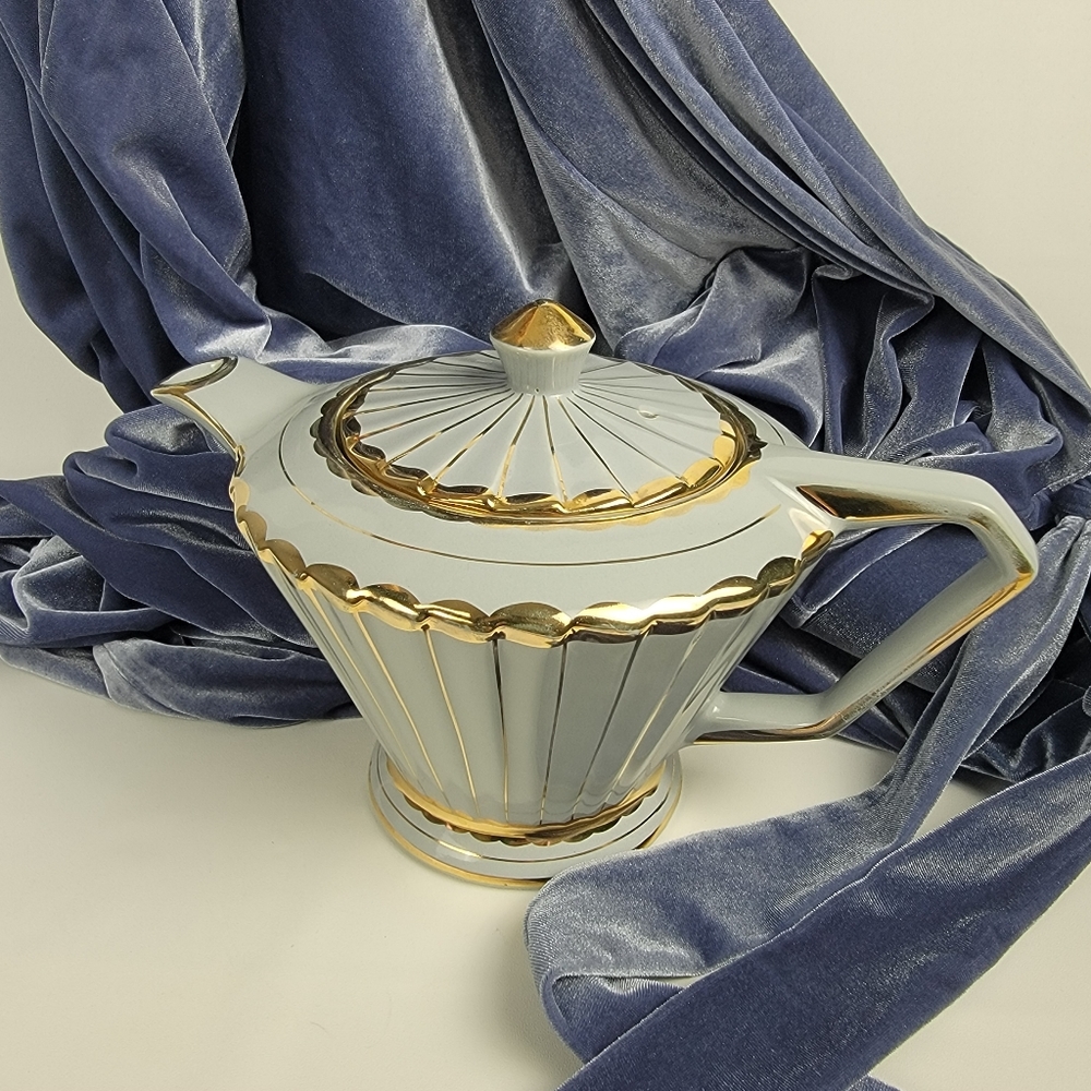 Vintage Sadler Teapot Aqua Blue Gold Trim Art Deco Pot Display England Antique.